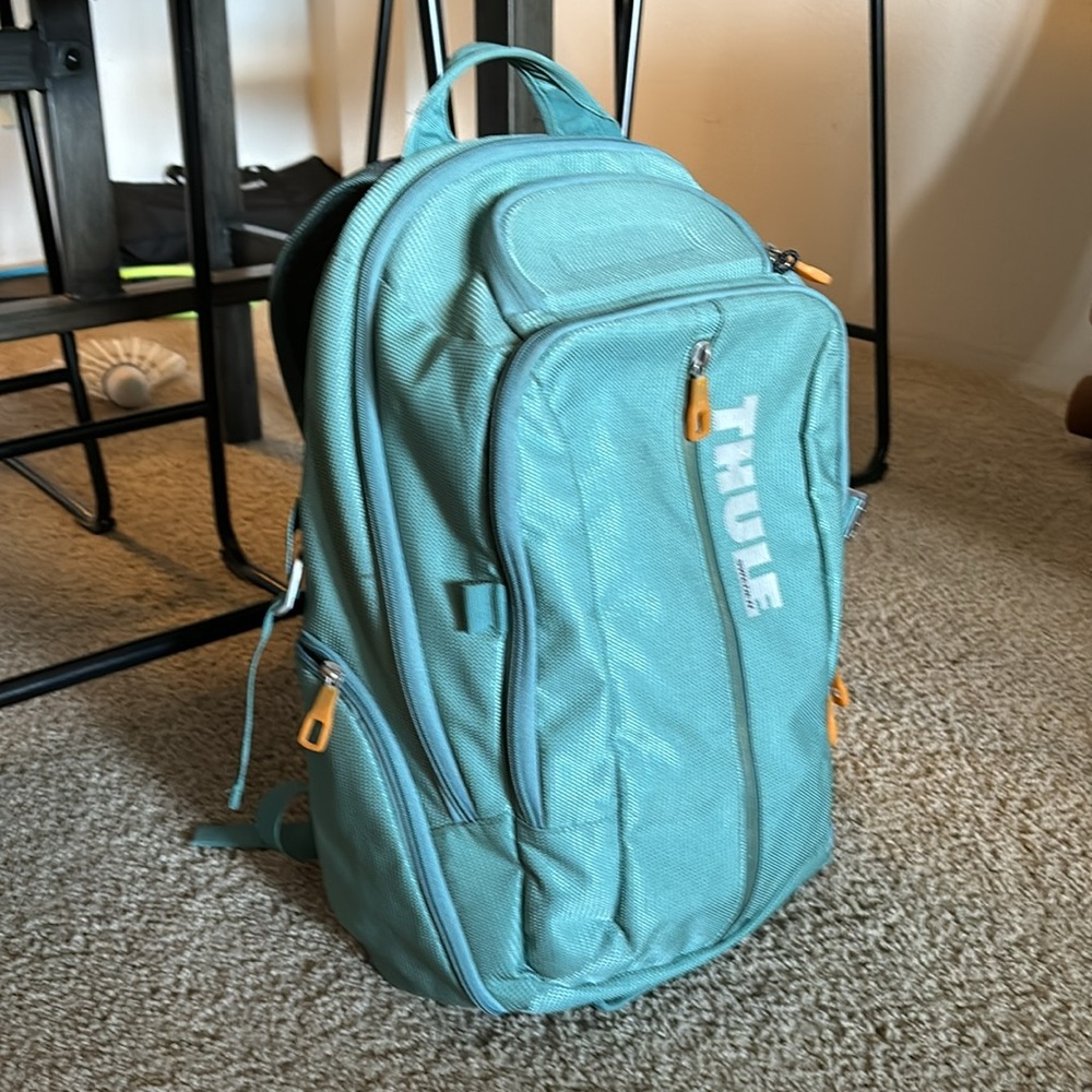 Thule Computer Backpack - Picture 2 of 8